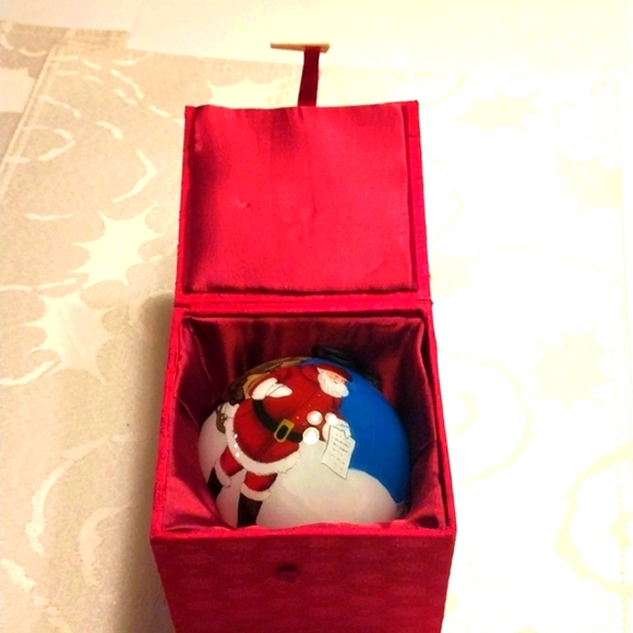 Santa & Reindeer Christmas Ornament "Inside Art" Hand Blown Hand Painted in Box - Picture 4 of 14